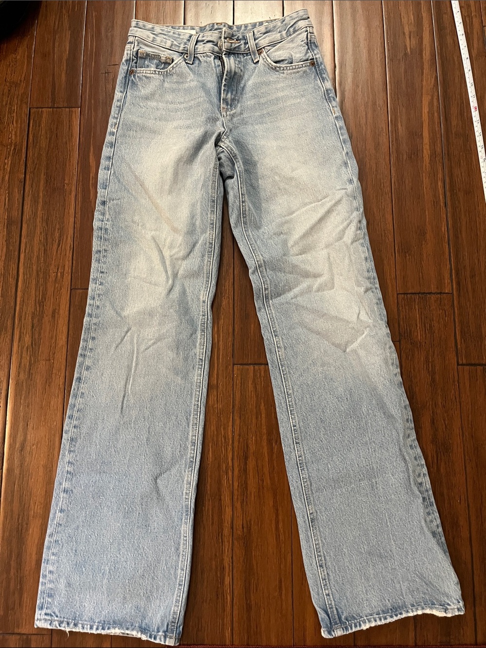 Zara Light Blue Straight-Leg Women’s Jeans